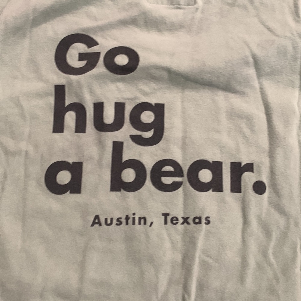 A&F Graphic TShirt - Picture 5 of 5